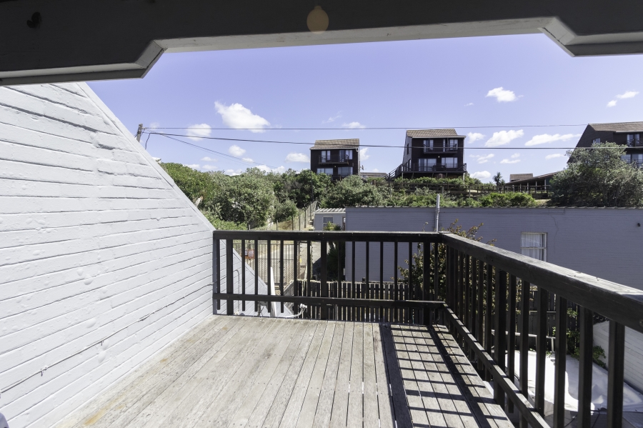 3 Bedroom Property for Sale in West Beach Eastern Cape